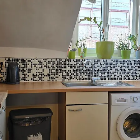 Bright & Spacious In Graz