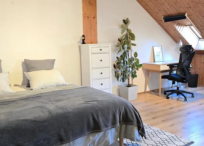 شقة Bright & Spacious In غراتس