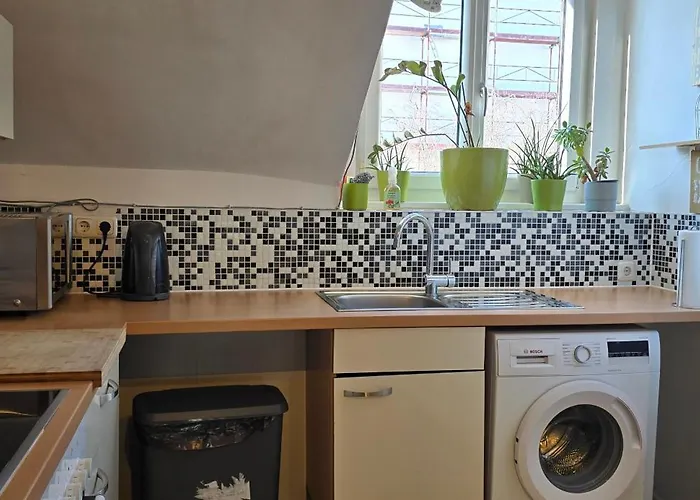 Bright & Spacious In غراتس