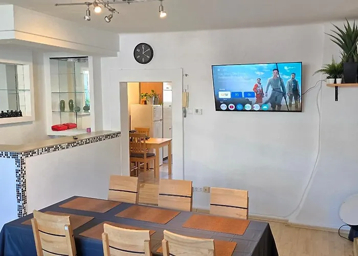 Bright & Spacious In 公寓 *