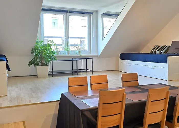 شقة Bright & Spacious In غراتس